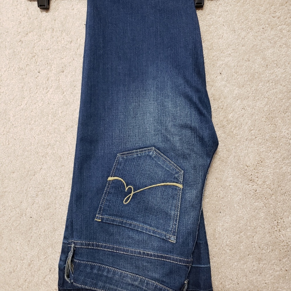 💥SUMMER SALE💥NWT Arden B dark blue jeans